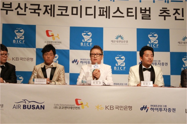 전유성, 개그맨/ 전유성 “개그맨의 말을 심각하게 받아들이는 현실, 안타깝다”