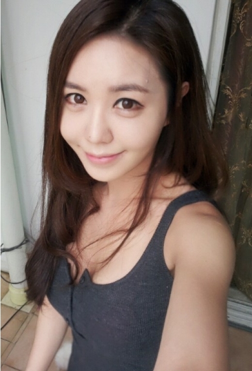 강예빈(강정미), 탤런트/ 강예빈 변신 시도 “소생식기, 혀 놀림은 잊어 주세요”