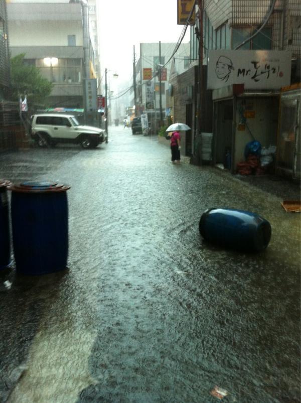 강남역 침수 “강남스타일 왜 이래?”