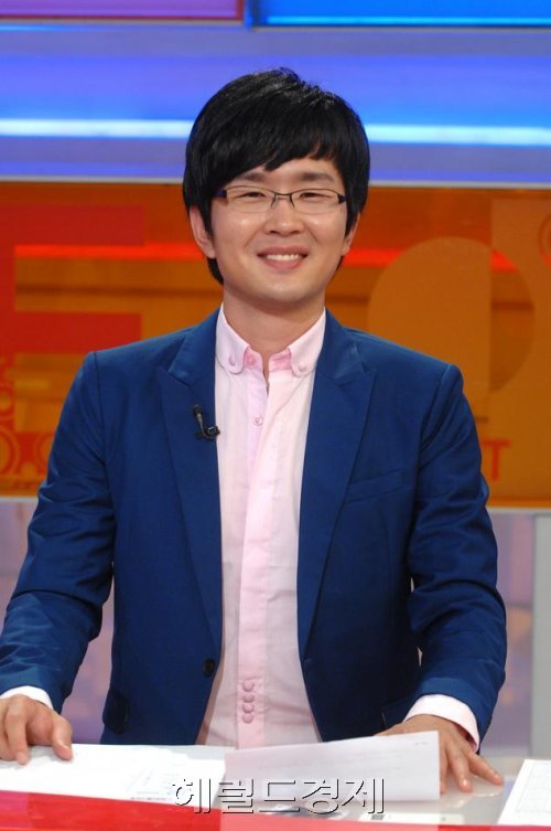 윤형빈(윤성호), 개그맨, 가수/ 윤형빈, 개가수 합류, 인맥도 ‘살아있네’