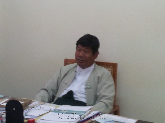 Myanmar deputy bureau chief on forestry Tin Tun   Korea Forest Service