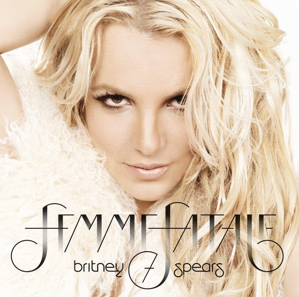 브리트니 스피어스(Britney Spears/미국가수)
팝스타 브리트니 스피어스가 싸이의 ‘강남스타일’ 말춤에 관심을 보였다.
브리트니 스피어스는 8월 29일 오전 자신의 트위터를 통해 “이 뮤직비디오 좋다. 재미있다. 나도 이 안무를 배워야 할 것 같다. 누가 나를 가르쳐줄 사람?! 하하(I am LOVING this video - so fun! Thinking that I should possibly learn the choreography. Anybody wanna teach me?! haha)라는 글과 함께 싸이의 ‘강남스타일’ 뮤직비디오를 링크했다.