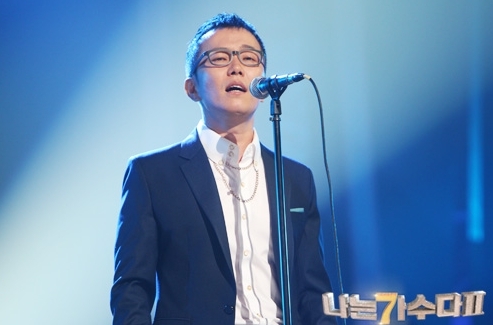 조장혁(가수)
가수 조장혁에 대한 MBC ‘일밤-나는 가수다2(이하 나가수2)’ 재출연 요청이 빗발치고 있다.
조장혁은 지난 9월 2일 방송한 ‘나가수2-새가수 초대전’에 출연해 조용필의 ‘꿈’을 선보이며 시청자들의 호평을 얻었다.