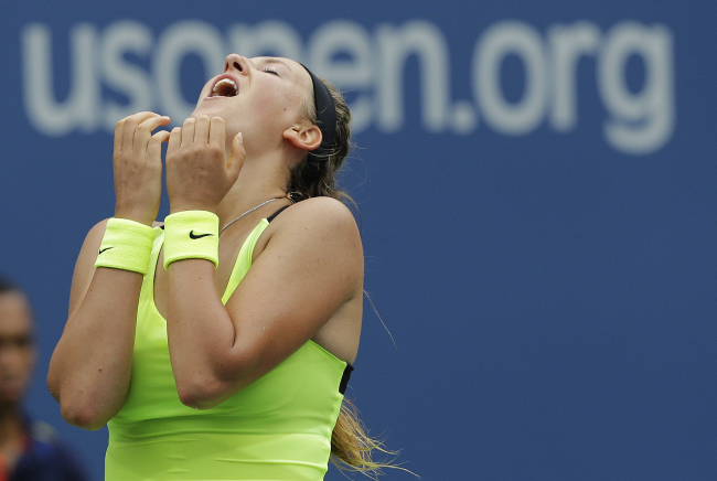 빅토리아 아자렌카(Victoria Azarenka/테니스선수)
Victoria Azarenka reacts after winning her match against Samantha Stosur in the quarterfinals on Tuesday.   AP-Yonhap News