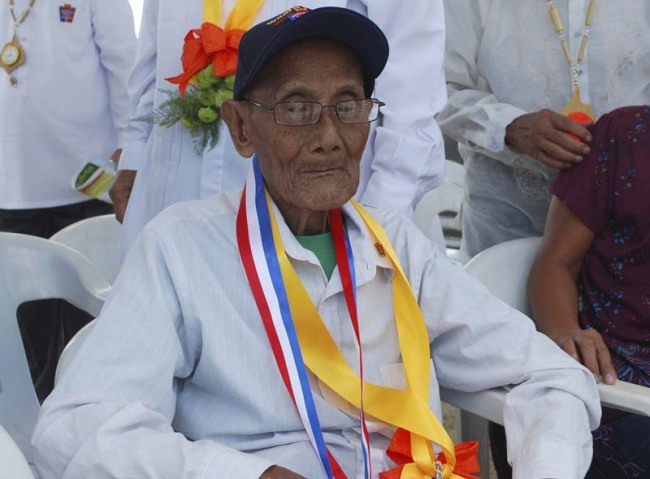 Filipino veteran Alfonso Fabros attends a recognition ceremony April 10 at the Capas National Shrine in Tarlac province, Philippines.  AP