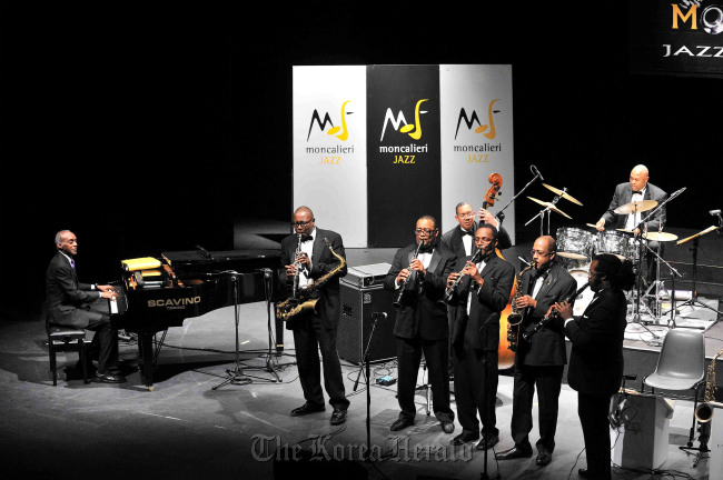 Duke Ellington Orchestra   Jarasum Jazz Festival