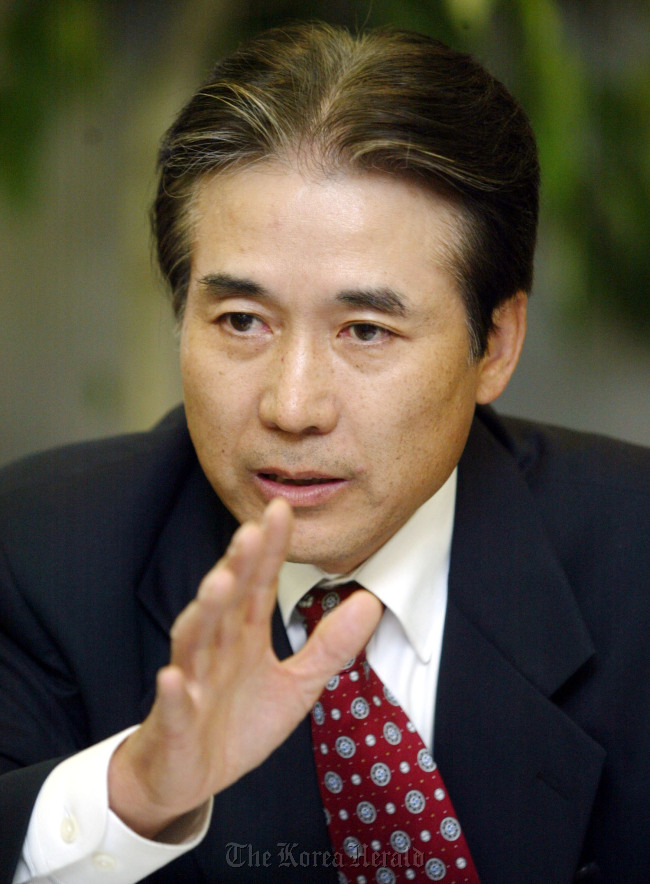 Rep. Na Seong-lin of the Saenuri Party