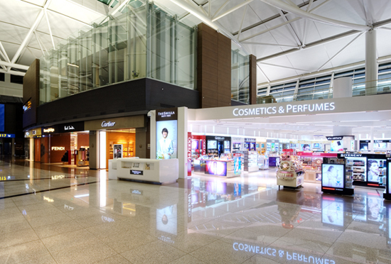 Hotel Shilla duty-free shop in Incheon International Airport Lotte duty