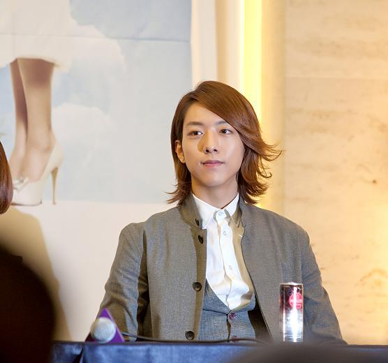 이정신(가수/씨엔블루)
씨엔블루 이정신, KBS2 새 주말극 ‘내 딸 서영이’로 연기 합격점