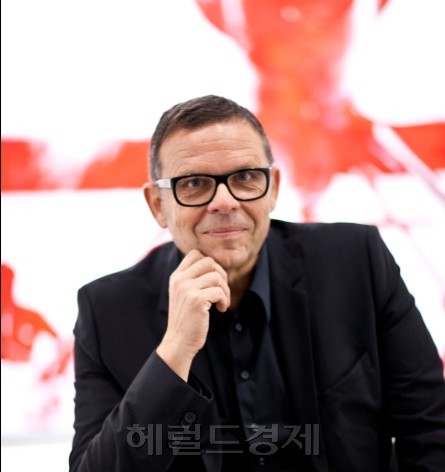 피터 슈라이어(Peter Schreyer/기업인/기아자동차)
슈라이어 ‘K3’디자인 궁금해하자 “내일 헤럴드디자인포럼에서..”