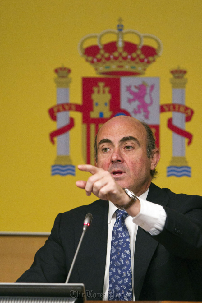 Spain’s Economy Minister Luis de Guindos.   Bloomberg