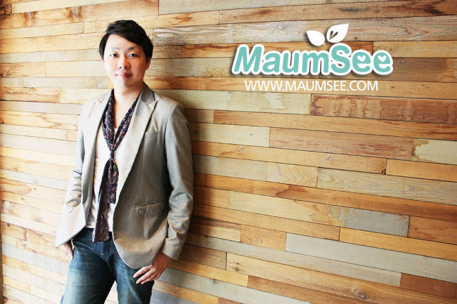 이계익(기업인)
“3년 안에 소셜데이팅 ‘마음씨(maumsee)를 페이스북과 같은 글로벌 소셜네트워크서비스(SNS)로 키우겠다”
지난 8월 31일 소셜데이팅 서비스 ’마음씨’를 출시한 이계익 드림빈 컴퍼니 대표(29ㆍ사진)는 “출시 한 달도 안 돼 회원 수가 3000명에 달한다, 동종업계 대비 5배 이상 빠르게 성장하고 있다”며 자신감을 보였다.