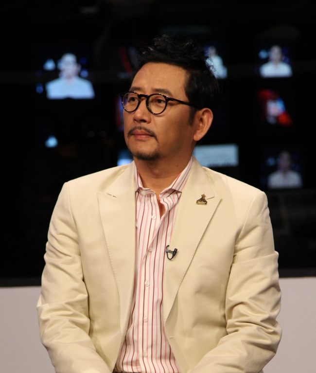 전광렬(배우)
전광렬, MBC 새 수목극 ‘보고싶다’ 출연..박유천-장미인애와 호흡