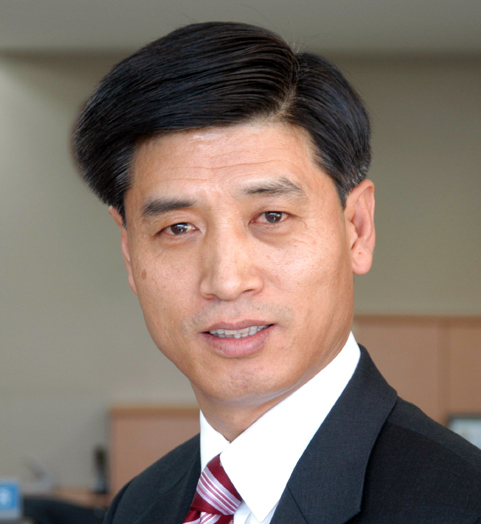 Kim Dok-man
