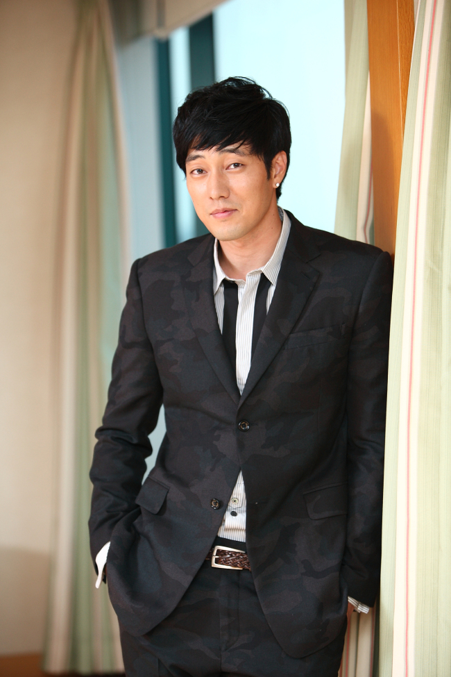 소지섭(배우)
소지섭, “변신과 새로운 도전을 꿈꾼다”