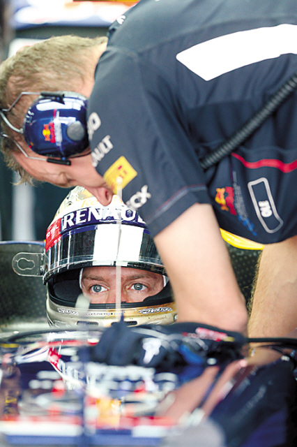 Red Bull Formula One driver Sebastian Vettel readies for the first practice session of the South Korean F1 Grand Prix at the Korea International Circuit in Yeongam on Friday. (Yonhap News)