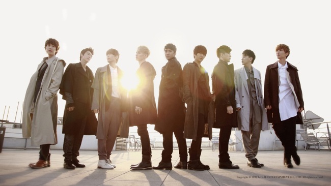 슈퍼주니어(가수/남자그룹)
슈퍼주니어, 데뷔 7주년 맞아 포토북 아시아 동시 출간