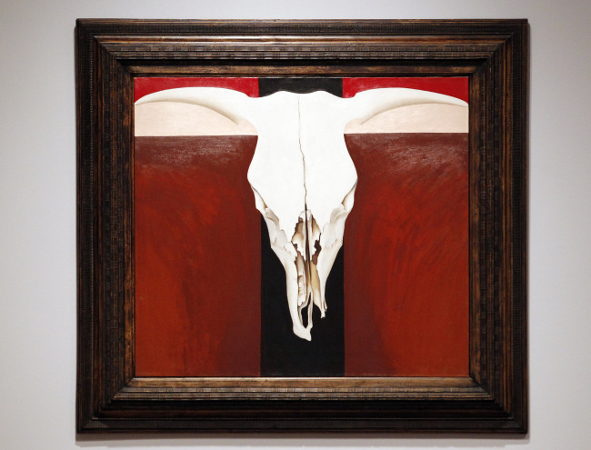 An oil painting by Georgia O’Keeffe, “Cow’s Skull on Red” is seen as one part of two new exhibits featuring art exclusively by women at the Seattle Art Museum in Seattle.   AP-Yonhap News
