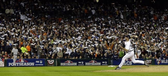 Detroit Tigers starter Justin Verlander throws in the seventh inning.   AP-Yonhap News