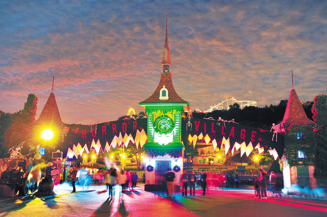 Everland’s Horror Village (Everland)