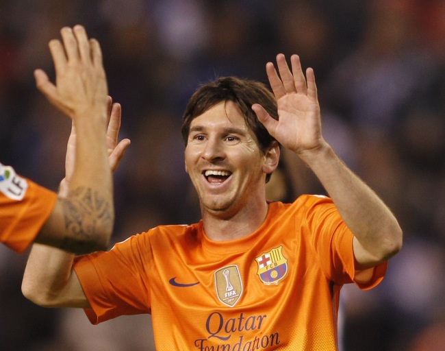 리오넬 메시(Lionel Messi/FC바르셀로나/축구선수) <YONHAP PHOTO-0199> Barcelona's Lionel Messi celebrates his goal against Deportivo Coruna during their Spanish First Division soccer match at the Riazor stadium in Coruna October 20, 2012. REUTERS/Miguel Vidal (SPAIN - Tags: SPORT SOCCER)/2012-10-21 06:36:59/ <저작권자 ⓒ 1980-2012 ㈜연합뉴스. 무단 전재 재배포 금지.>
<YONHAP PHOTO-0199> Barcelona's Lionel Messi celebrates his goal against Deportivo Coruna during their Spanish First Division soccer match at the Riazor stadium in Coruna October 20, 2012. REUTERS/Miguel Vidal (SPAIN - Tags: SPORT SOCCER)/2012-10-21 06:36:59/ <저작권자 ⓒ 1980-2012 ㈜연합뉴스. 무단 전재 재배포 금지.>
<YONHAP PHOTO-0199> Barcelona's Lionel Messi celebrates his goal against Deportivo Coruna during their Spanish First Division soccer match at the Riazor stadium in Coruna October 20, 2012. REUTERS/Miguel Vidal (SPAIN - Tags: SPORT SOCCER)/2012-10-21 06:36:59/ <저작권자 ⓒ 1980-2012 ㈜연합뉴스. 무단 전재 재배포 금지.>