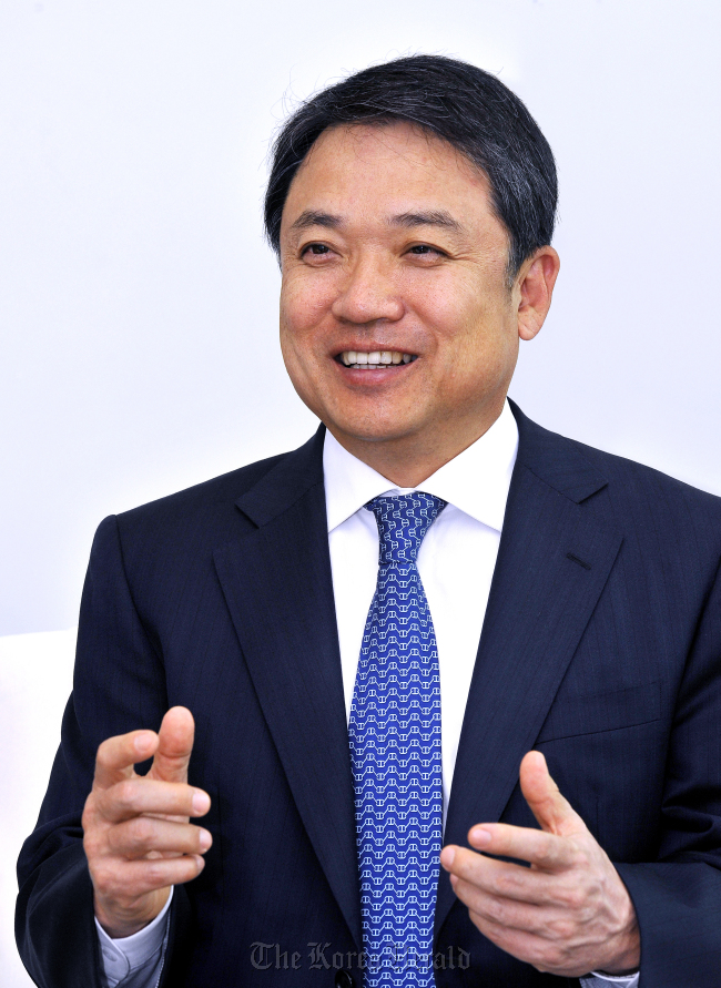 Hyundai Motor president
Chung Jin-haeng