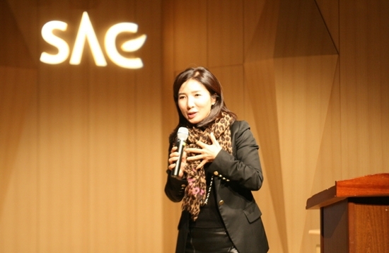 강윤선(기업인/준오헤어 대표)
준오헤어 강윤선 대표 “기술과 실력, 대신할 수 없는 것”
