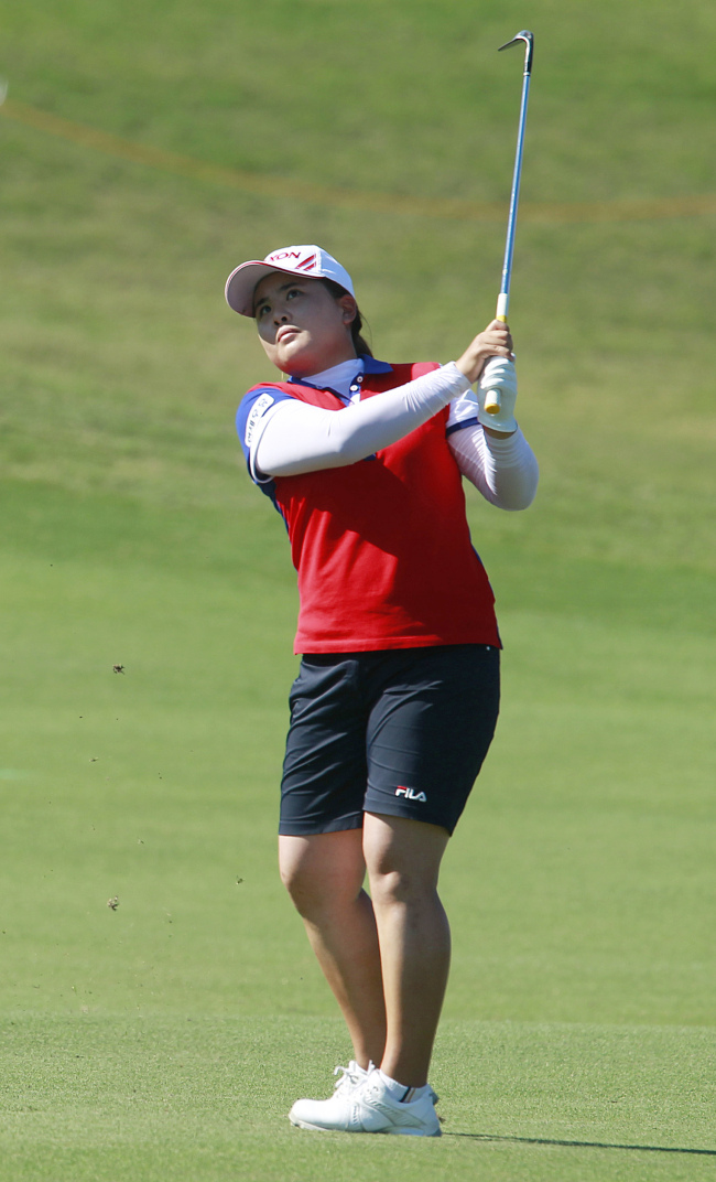 박인비(골프선수)
Park In-bee follows her shot during the first day of the Taiwan Championship LPGA Golf tournament at the Sunrise Golf & Country Club in Yang Mei, Taiwan, Thursday.   AP-Yonhap News