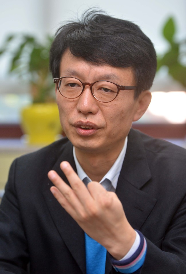 이광재 한국매니페스트실천본부 사무총장<br />이상섭 기자. babtong@heraldcorp.com 2012.10.26
이광재 한국매니페스트실천본부 사무총장
이상섭 기자. babtong@heraldcorp.com 2012.10.26
이광재 한국매니페스트실천본부 사무총장
이상섭 기자. babtong@heraldcorp.com 2012.10.26