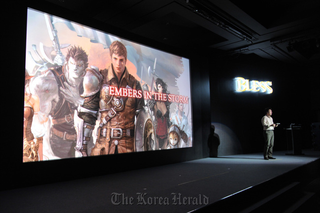 Neowiz studio producer Jacob Han presents its new online game “Bless” at a press conference in Seoul, Tuesday.   Neowiz Games