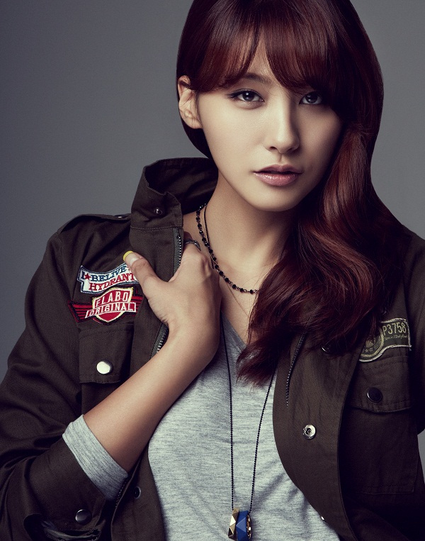 유인영(배우)
배우 유인영(28)이 이지아, 왕빛나, 류수영과 한솥밥을 먹는다. 연예매니지먼트 회사 윌엔터테인먼트는 1일 유인영과 전속계약을 체결했다고 밝혔다. 윌엔터테인먼트는 “유인영은 국내를 넘어 글로벌시장까지 아우를 수 있는 연기력과 스타성을 겸비한 배우다.