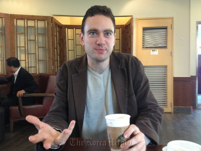 Daniel Tudor
Daniel Tudor