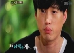 타블로(이선웅/가수/에픽하이)
SBS 예능프로그램 ‘힐링캠프, 기쁘지 아니한가(이하 힐링캠프)’ 출연한 타블로는 ‘타진요’ 사건으로 힘들었던 심경을 고백했다. 타블로는 “이제는 행복을 상징... “아버지 일은 아직 현실로 받아들이기엔 준비가 안 되어 있다”고 말한 뒤 끝내 참았던 눈물을 흘렸다. 그는 타블로 사건이 터진후 겪었던 생활고에 대해서도 전했다.