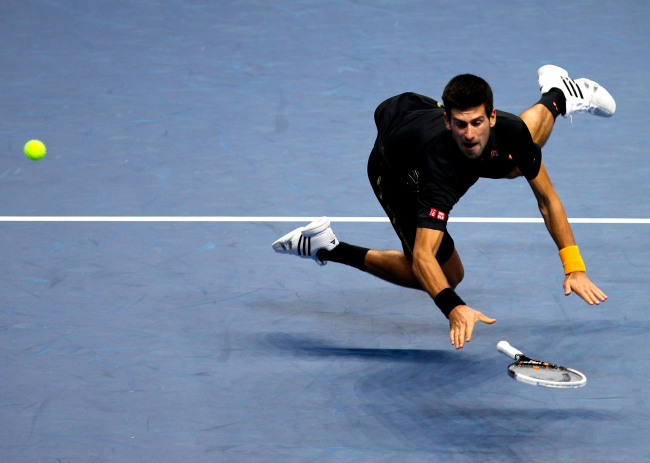 노박 조코비치(Novak Djokovic/테니스선수)
Novak Djokovic of Serbia returns a shot against Jo-Wilfried Tsonga of France on Monday.   Xinhua-Yonhap News