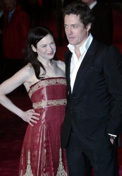 American actress Renee Zellwigger (L) and co star British actor Hugh Grant (R) arrives at the premiere of their new film "Bridget Jones and the edge of reason" in London on November 09 2004. (UPI)
