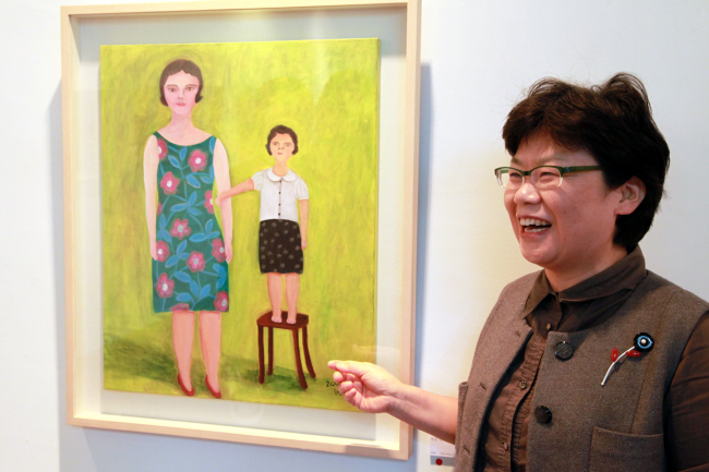 이현혜(이화여대 총무처부처장)
화가를 꿈꾸던 여고생이 대학 입시의 문턱을 넘지 못하고 좌절을 맛봤다. 재수를 하며 꿈과 현실의 괴리가 생겼다. 결국 미대 대신 법대에 진학했다. 화가의 꿈은 조금씩 멀어졌다. 법대를 졸업하고 시민단체 생활을 거쳐 1982년 모교의 교직원으로 취직했다. 30년 동안 일에 충실했다. 그 결과 ‘이화여대 최초 교직원 출신 전임 부처장’이라는 타이틀도 거머쥐었다.