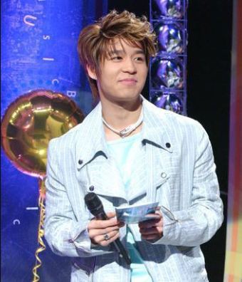 강성훈(가수/젝스키스)
1세대 아이돌그룹 젝스키스 출신 강성훈의 ‘사기 혐의’ 관련 재판이 진행됐다.
서울북부지방법원 형사단독 7부(강영훈 재판장)에서는 사기 혐의를 받고 있는 강성훈에 대한 공판이 진행됐다.
이날 재판에서는 강성훈을 비롯해 고소인 오모씨가 나란히 법원에 출석했다.