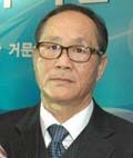 배기성(기업인/이노퍼니 대표)
기능성의자 전문기업 이노퍼니(대표 배기성)는 지식경제부 주최 ‘2012 신기술실용화 촉진대회’에서 배기성(63ㆍ사진) 대표가 지식경제부장관상을 수상했다고 15일 밝혔다.