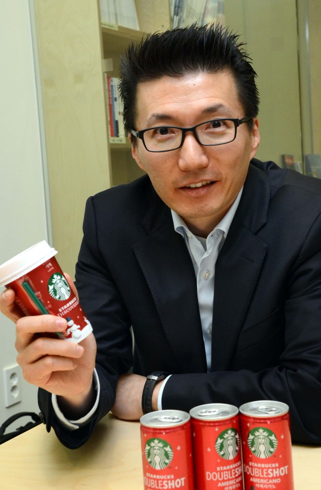 Darrel Kim, director of Starbucks Channel Business Development Asia Pacific.   Chung Hee-cho/The Korea Herald