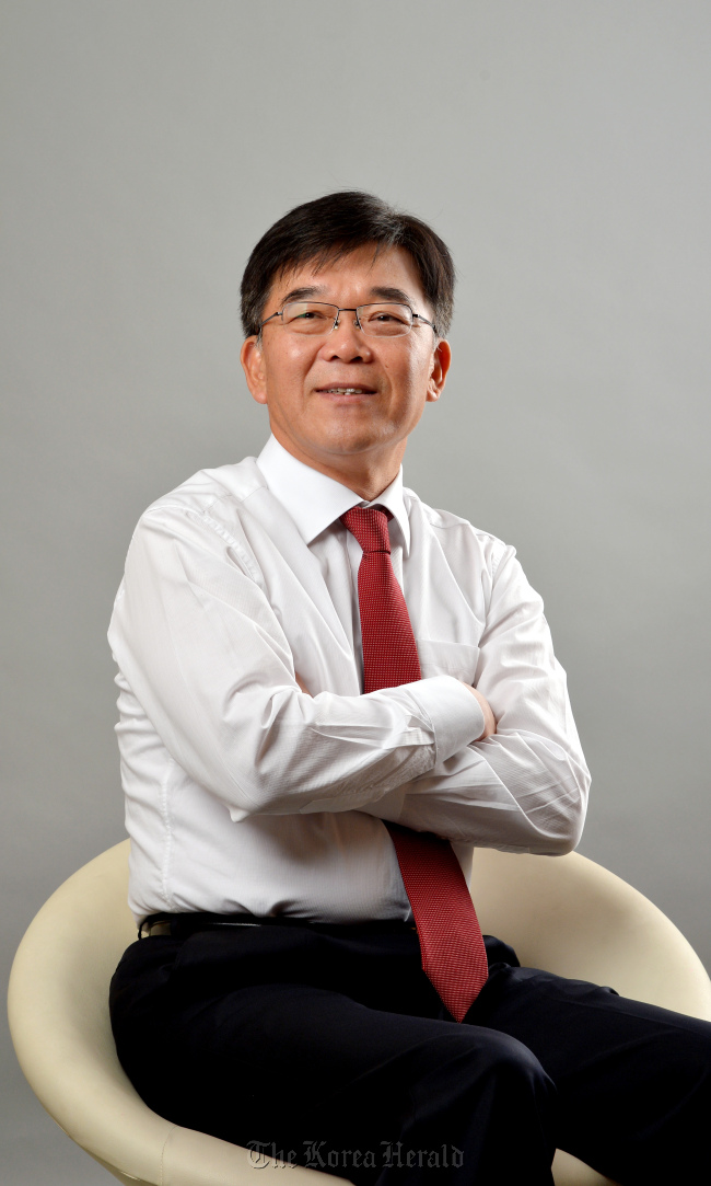 Kang Ho-in.   Park Hyun-koo/The Korea Herald
