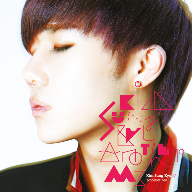 김성규(가수/인피니트)
남성 아이돌그룹 인피니트의 리더 성규의 솔로 음반 ‘어나더 미(Another me)’가 11월 19일 온, 오프라인을 통해 발매된다. 성규는 인피니트 멤버 중 가장 처음으로 솔로 데뷔 소식을 전했고, 발매 전부터 ‘솔로 습격(Solo Invasion)’이라는 모토로 팬들의 기대감을 높였다.
