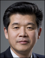 나경환(한국생산기술연구원장)
한국생산기술연구원(원장 나경환·사진)은 21일 서울 삼성동 코엑스에서 열린 ‘제38회 국가품질경영대회(KNQA)’에서 ‘서비스품질우수상’인 ‘지식경제부장관상’을 수상했다.