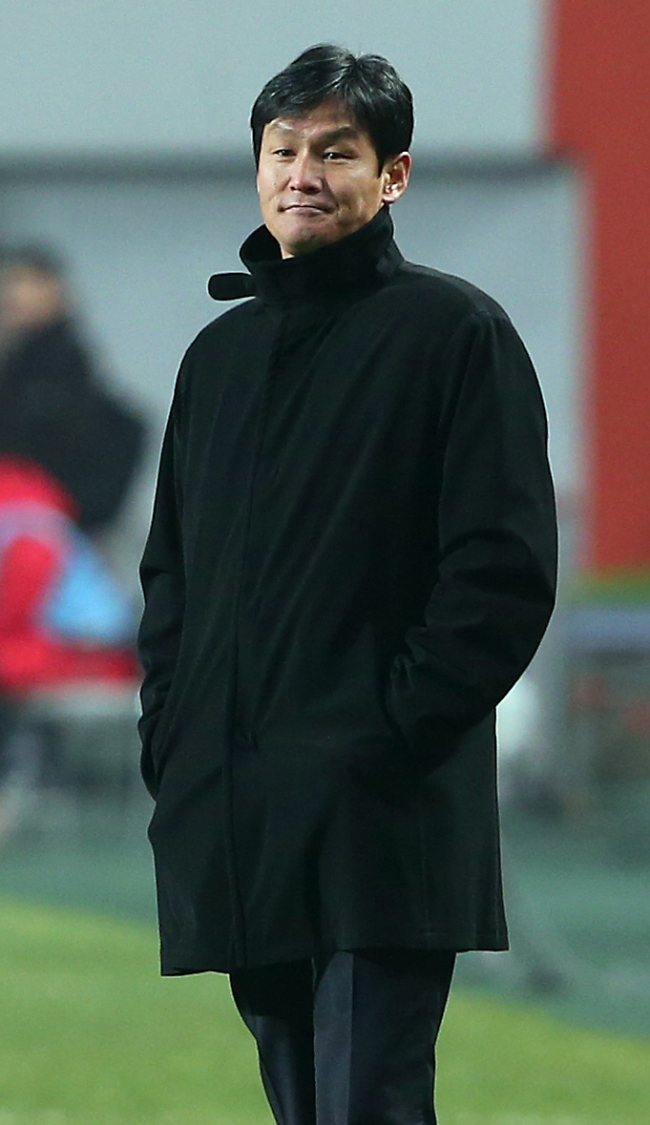 최용수(FC서울 축구감독)
Head coach Choi Yong-soo
Yonhap News