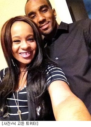 Late singer Whitney Houston's daughter Bobbi Kristina Brown and Whitney's godson Nick Gorndon. (Twitter)