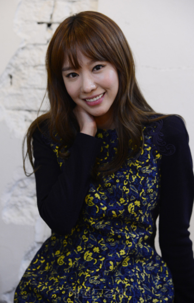 영화배우 김아중. 박해묵 기자/mook@heraldcorp.com
영화배우 김아중. 박해묵 기자/mook@heraldcorp.com
영화배우 김아중. 박해묵 기자/mook@heraldcorp.com
영화배우 김아중. 박해묵 기자/mook@heraldcorp.com