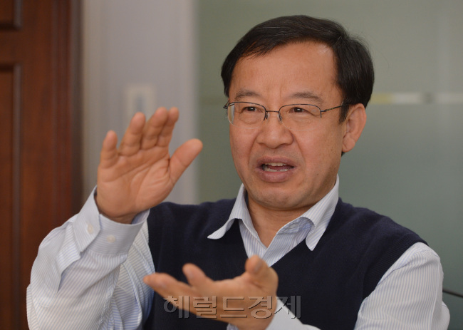 박계옥 권익위원회 부패방지국장 인터뷰.<br />이상섭 기자. babtong@heraldcorp.com 2012.12.04
박계옥 권익위원회 부패방지국장 인터뷰.
이상섭 기자. babtong@heraldcorp.com 2012.12.04
박계옥 권익위원회 부패방지국장 인터뷰.
이상섭 기자. babtong@heraldcorp.com 2012.12.04
박계옥 권익위원회 부패방지국장 인터뷰.
이상섭 기자. babtong@heraldcorp.com 2012.12.04