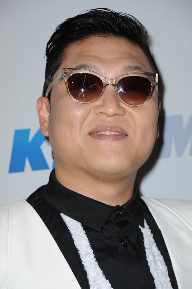 Psy arrives at KIIS FM’s Jingle Ball at Nokia Theater L.A. Live, in Los Angeles on Dec. 3.   AP-Yonhap News