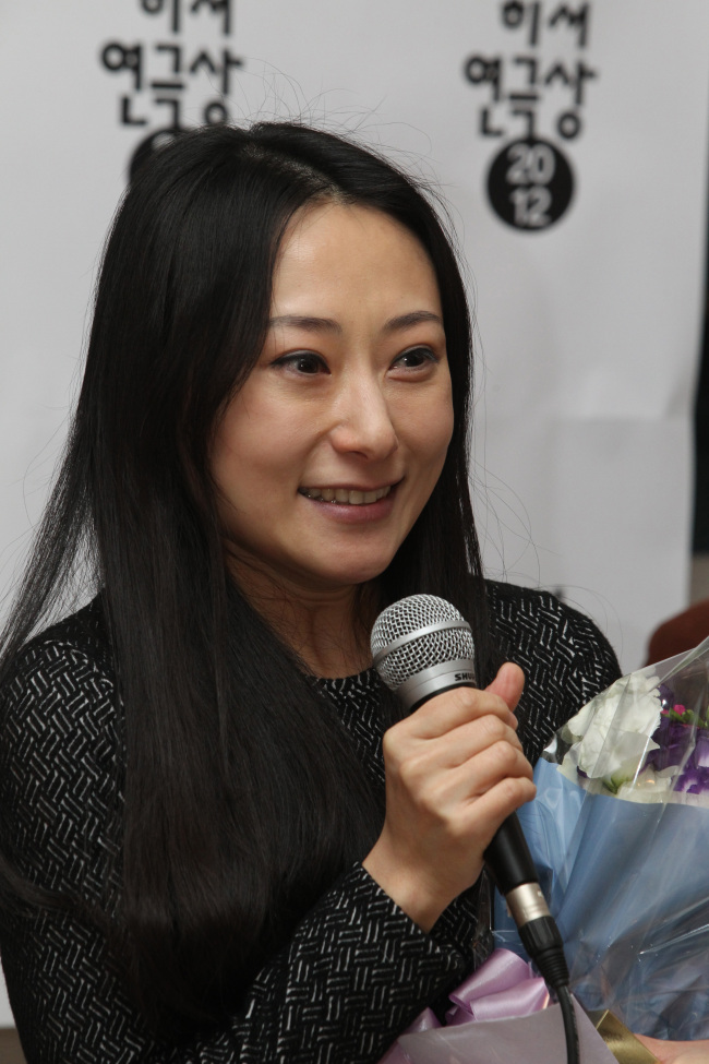 장지아(연극배우)