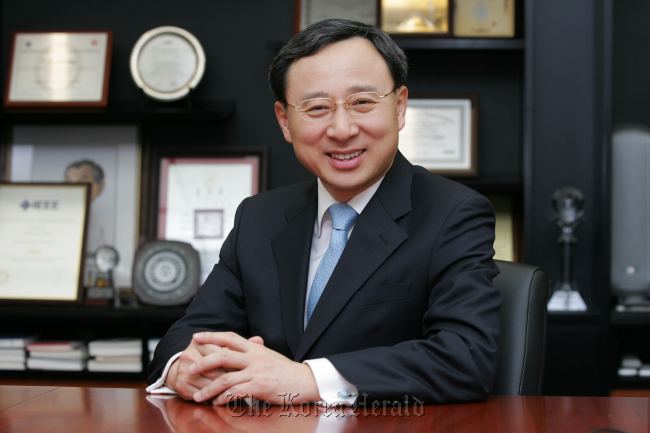 Hwang Chang-gyu
Hwang Chang-gyu
