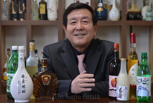 Roh Yeong-hwan, chairman of the Korean Traditional Alcoholic Beverage Development Association   Lee Sang-sub/The Korea Herald